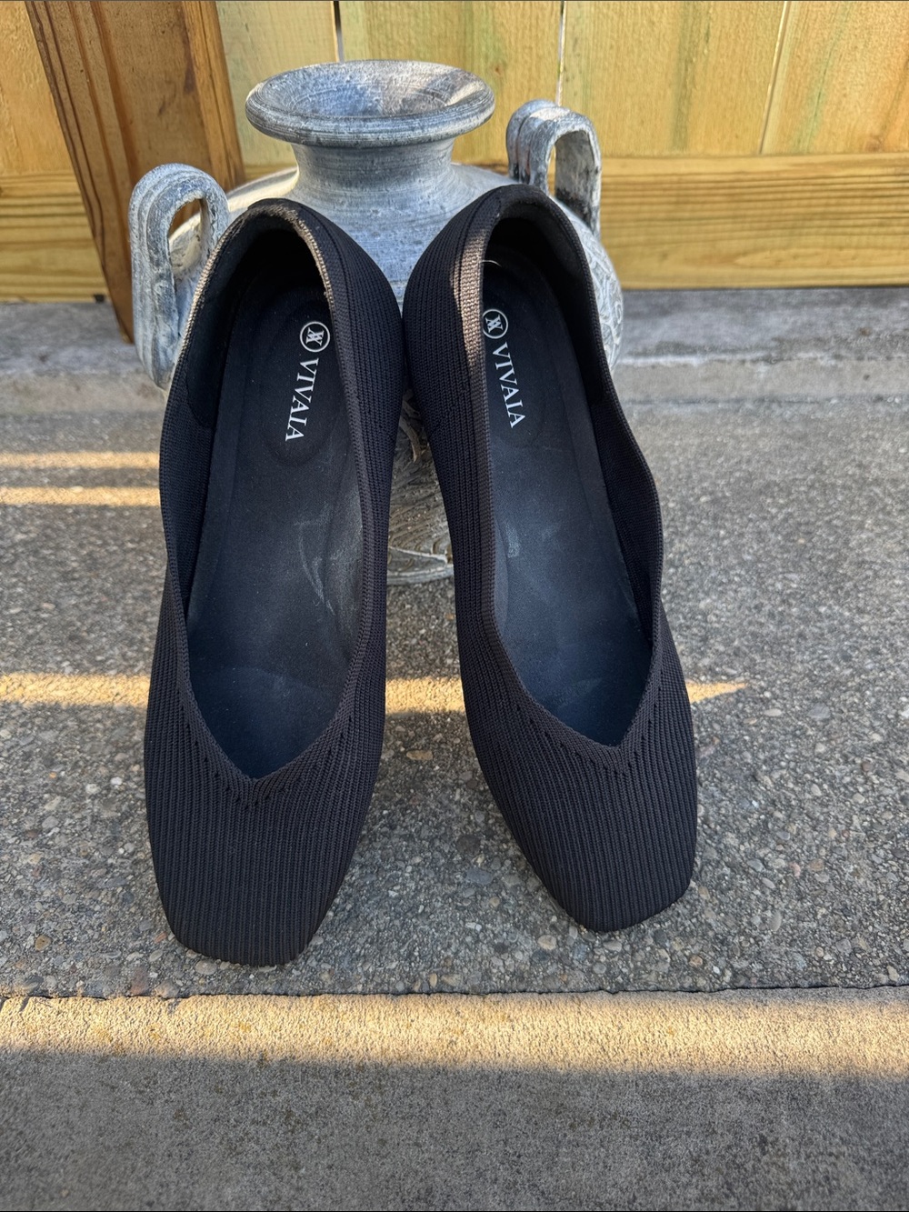 Vivaia Women's Black Knit Ballet Flats — Lightweight Comfort